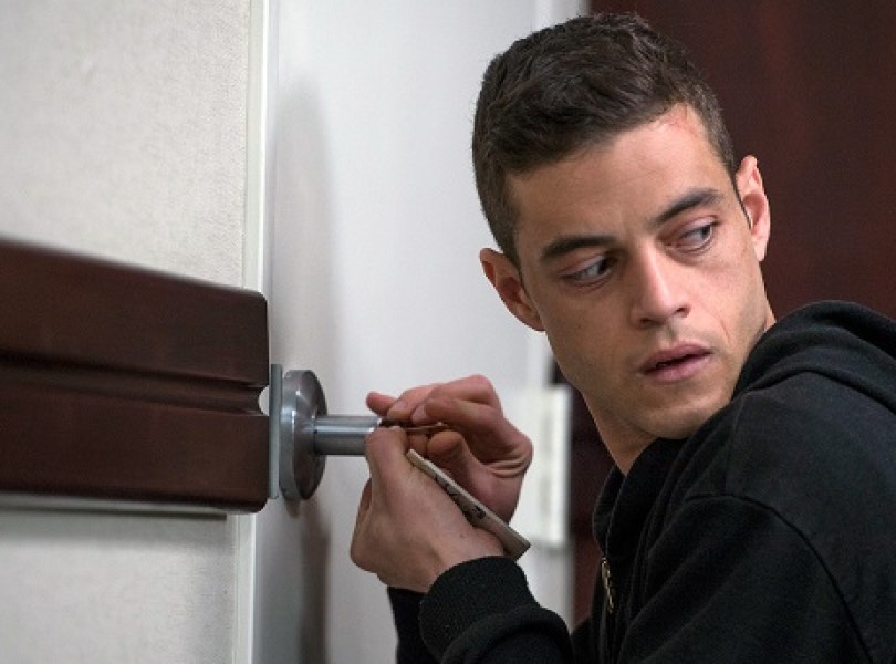 Mr. Robot: Season 1 Review