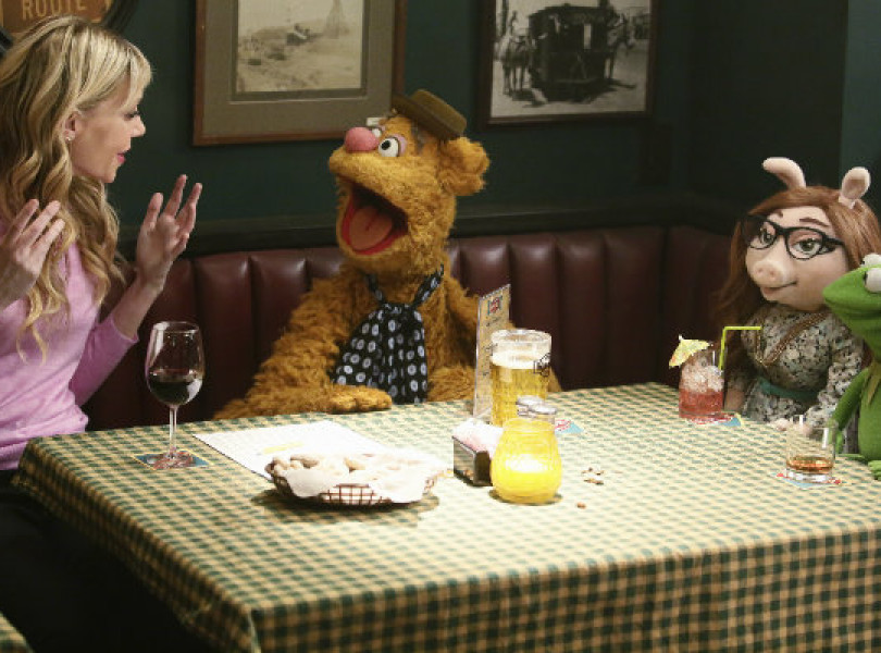 The Muppets: “Too Hot to Handler” Review