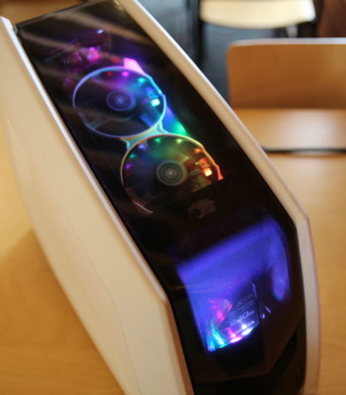 iBuyPower Revolt 2 Review: A PC for eSports