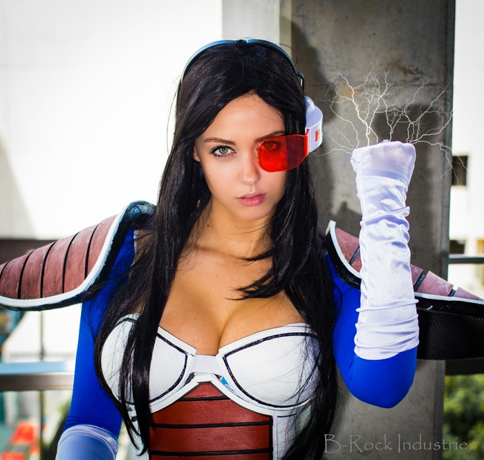 female vegeta cosplay